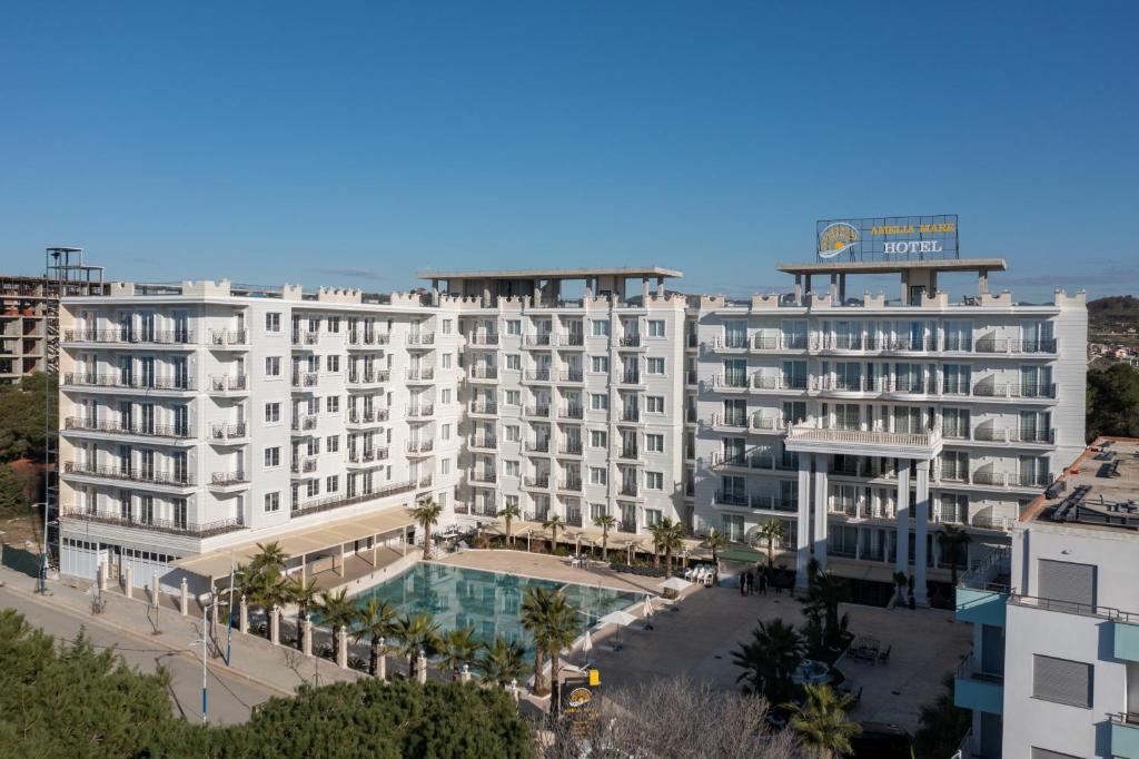 Hotel Amelia Mare photo 1