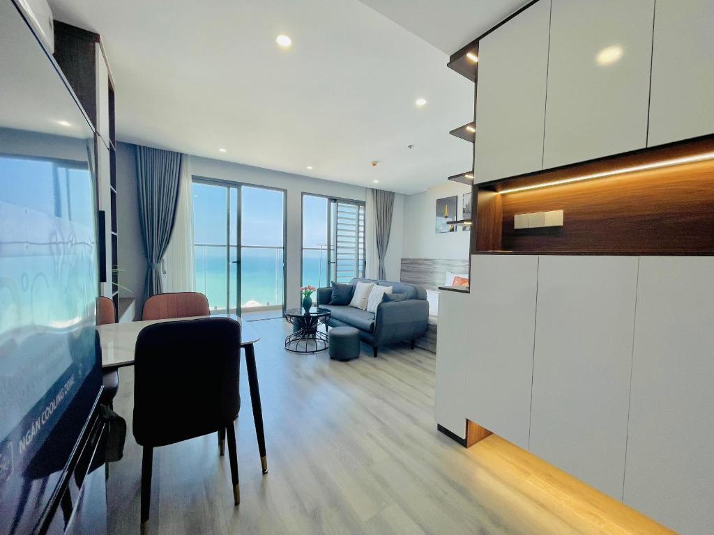 2702 Luxury Apt Ocean View Marina Suites
