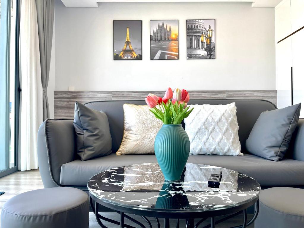 2702 Luxury Apt Ocean View Marina Suites