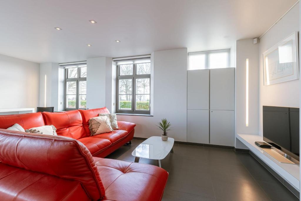 Spacious holiday home with indoor pool & sauna photo 4