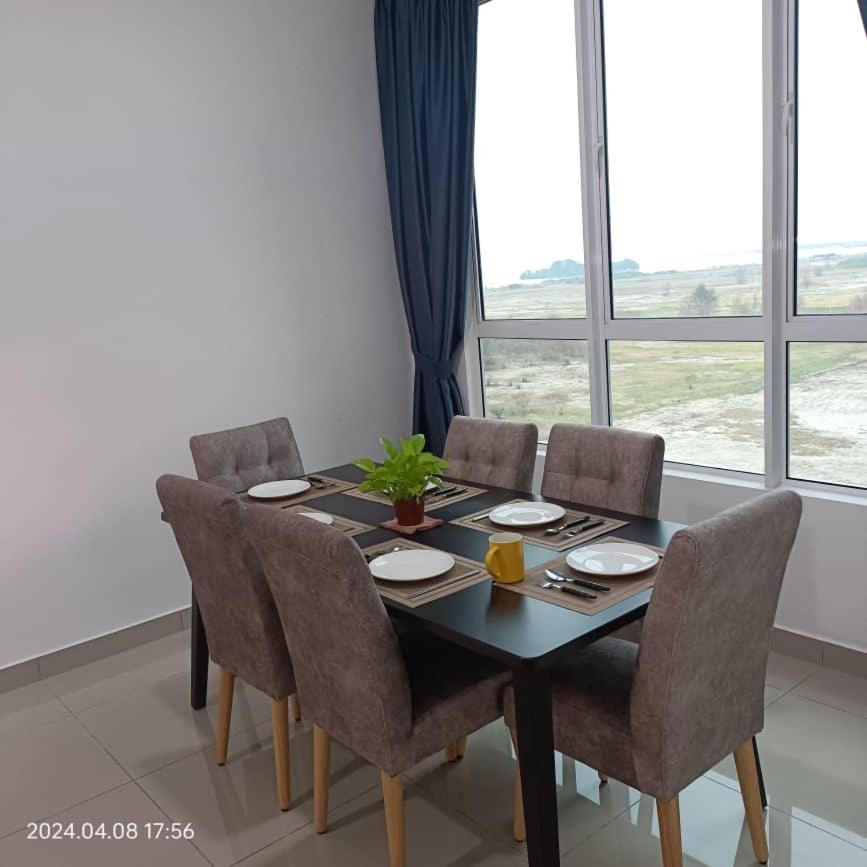 Two Bedroom Pandai Pandai Lahhh @ Amber Cove Melaka photo 2