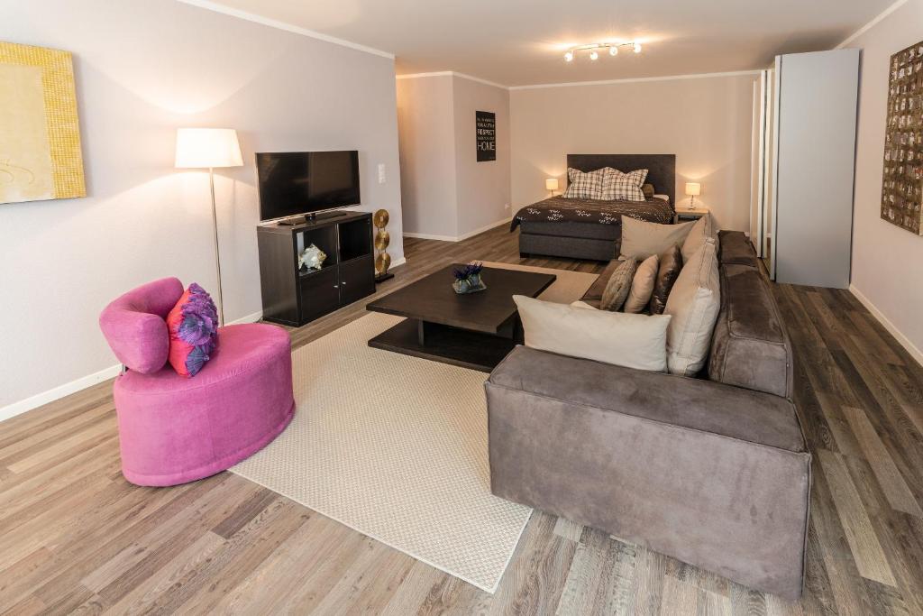 Студио (Улучшенный номер-студио Гранд), RELOC Serviced Apartments Zurich-Oerlikon