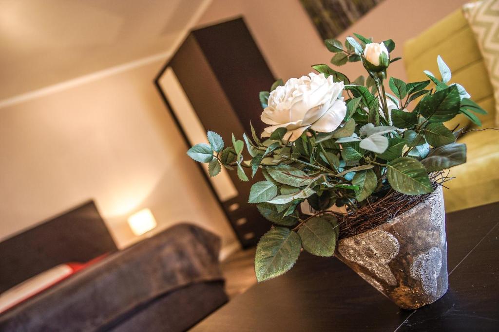 Студио (Улучшенный номер-студио Гранд), RELOC Serviced Apartments Zurich-Oerlikon