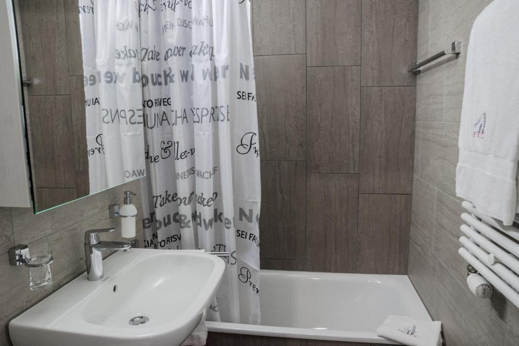 Апартаменты (Классические апартаменты), RELOC Serviced Apartments Zurich-Oerlikon