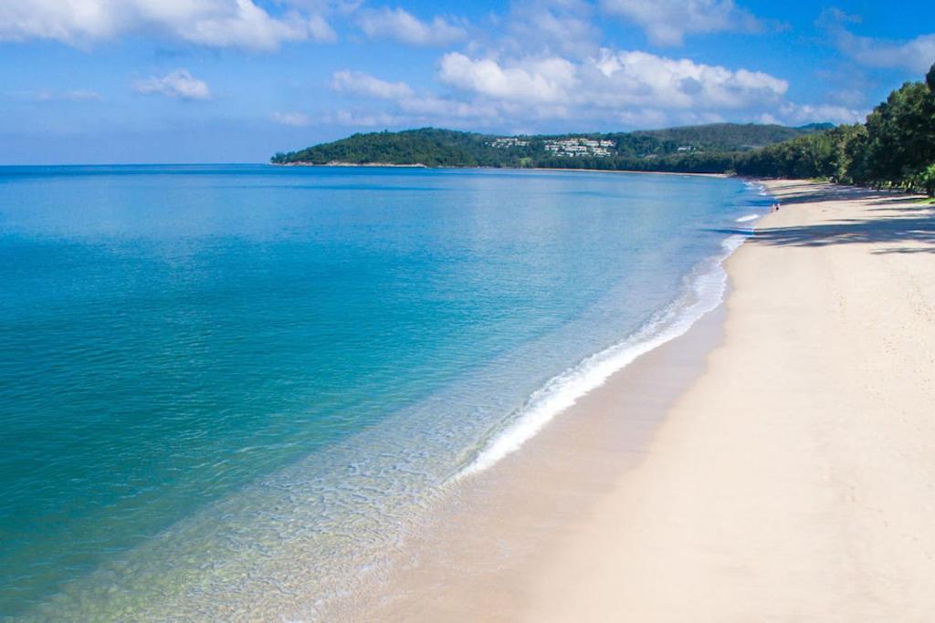New 3BR Chalet-Style Villa Pasak Paradise 3, Private Pool, 10min grive to Laguna Phuket photo 1