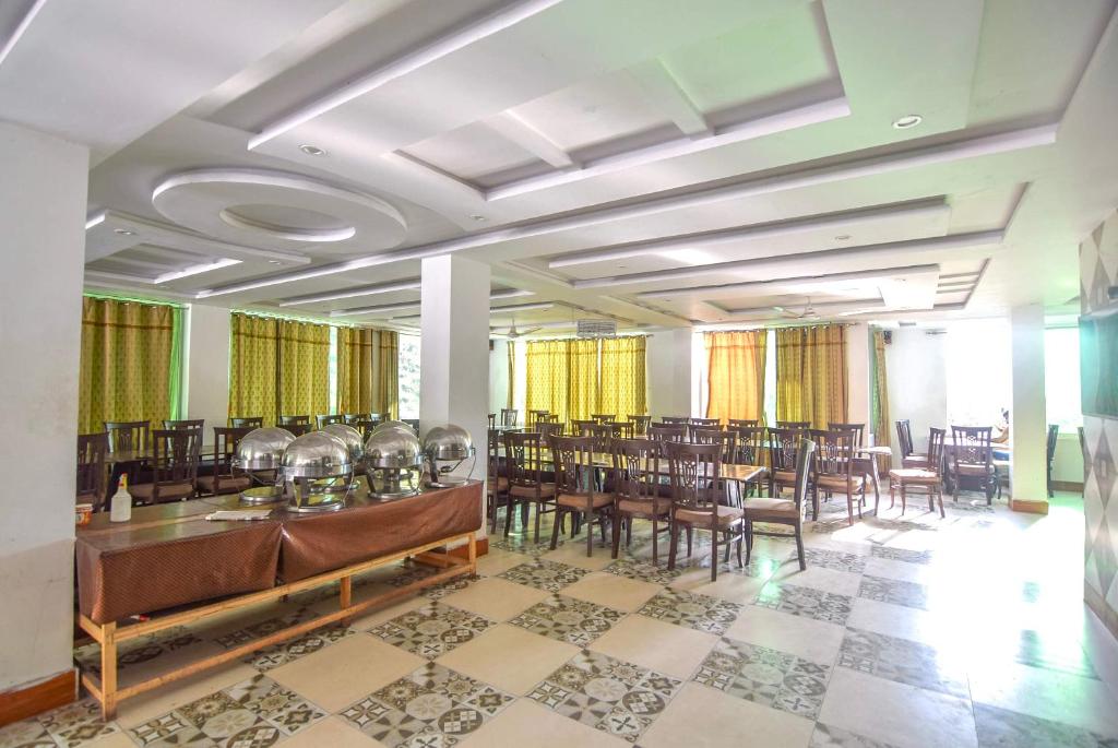 De Alp hotel and restaurant kawai photo 1