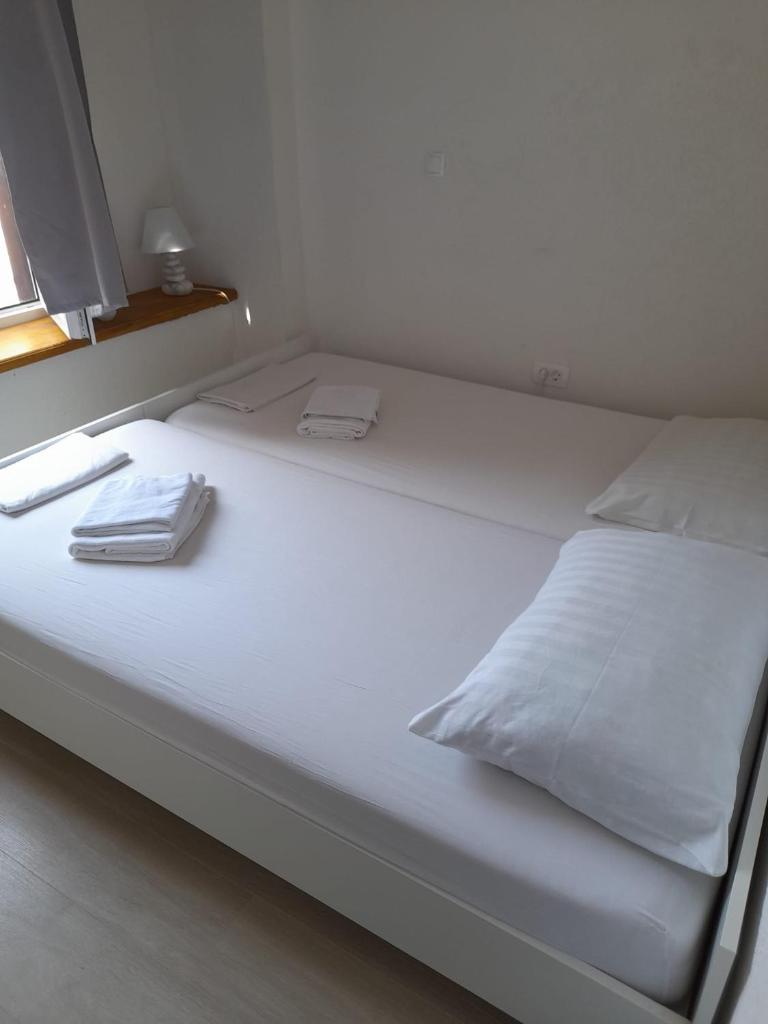 Hostel Jadran photo 1