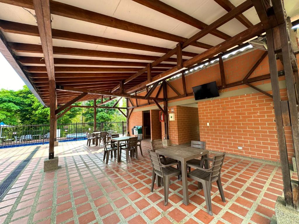 Hermosa Casa En Pereira Con Piscina photo 3