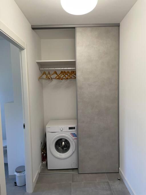 Superbe appartement neuf avec parking sur place photo 3