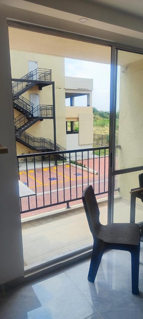 Condominio en Girardot photo 2