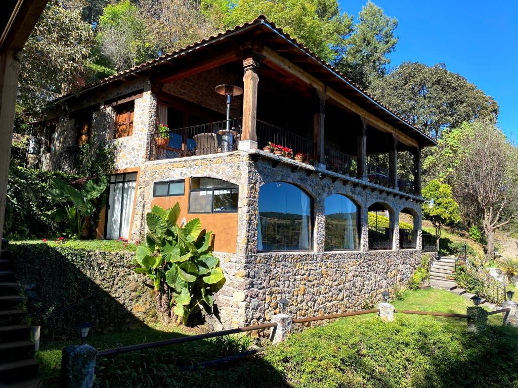 Cabañas del Bosque, Zirahuén photo 2