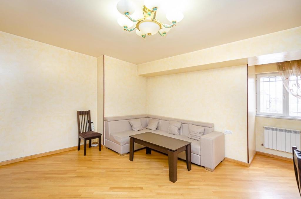 Amiryan15/7 Excellent apartment in the center photo 2
