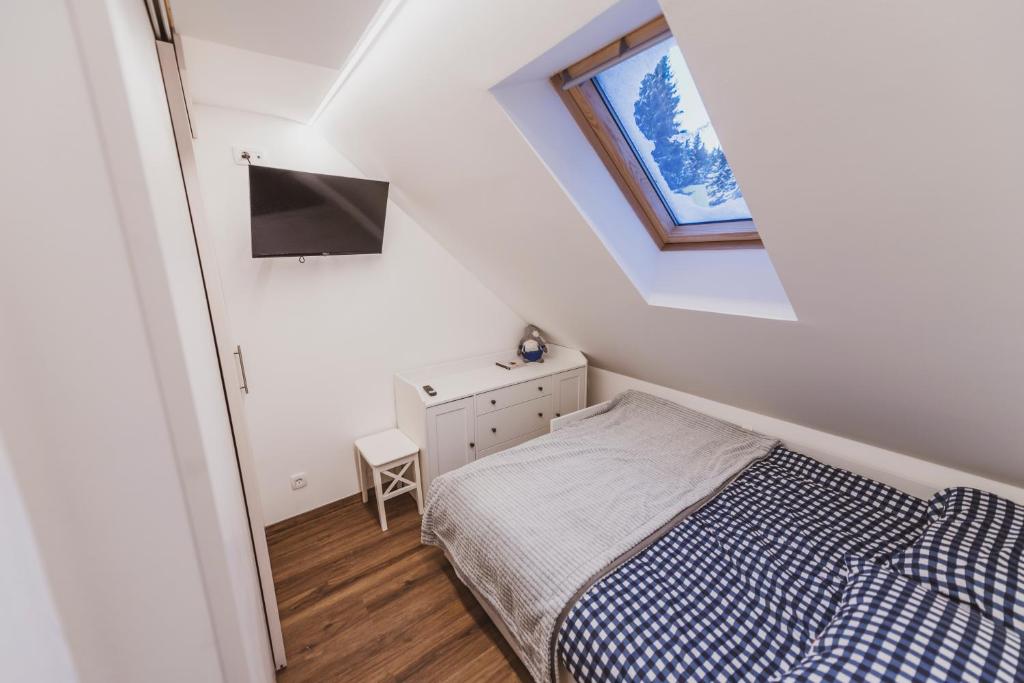 Apartment Zarja - Trije Kralji photo 3