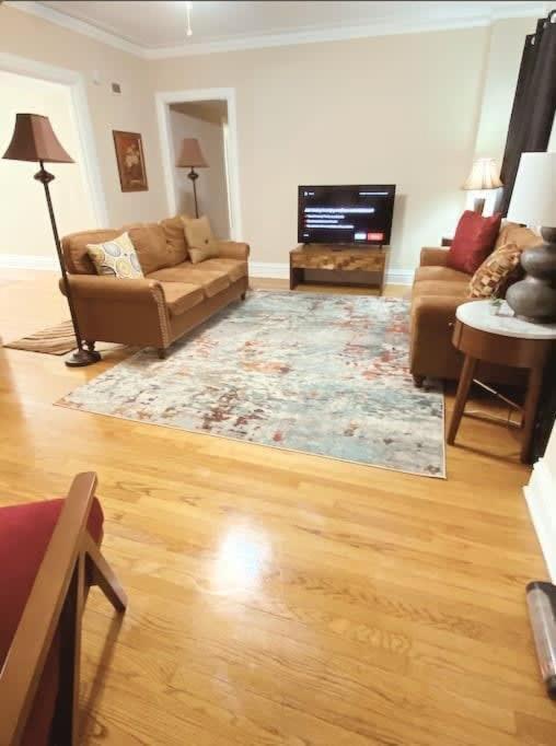 Spacious 3BR near BJ Hospital Forest Park STLZoo