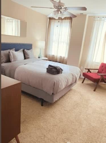 Spacious 3BR near BJ Hospital Forest Park STLZoo photo 1