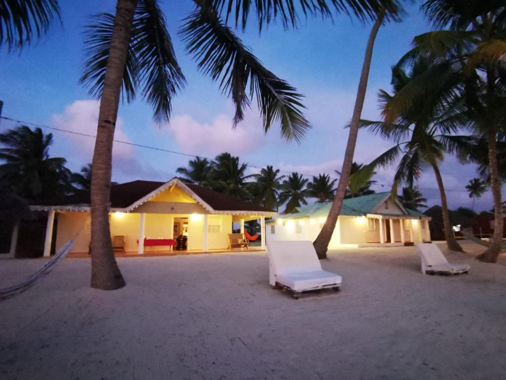 Saona Típica B&B