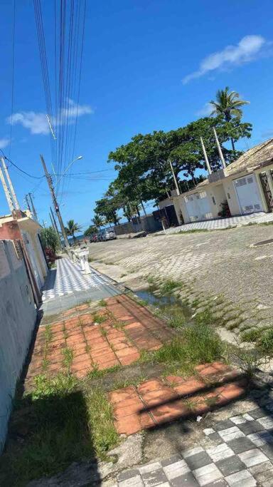 Casa com piscina em Mongaguá photo 2