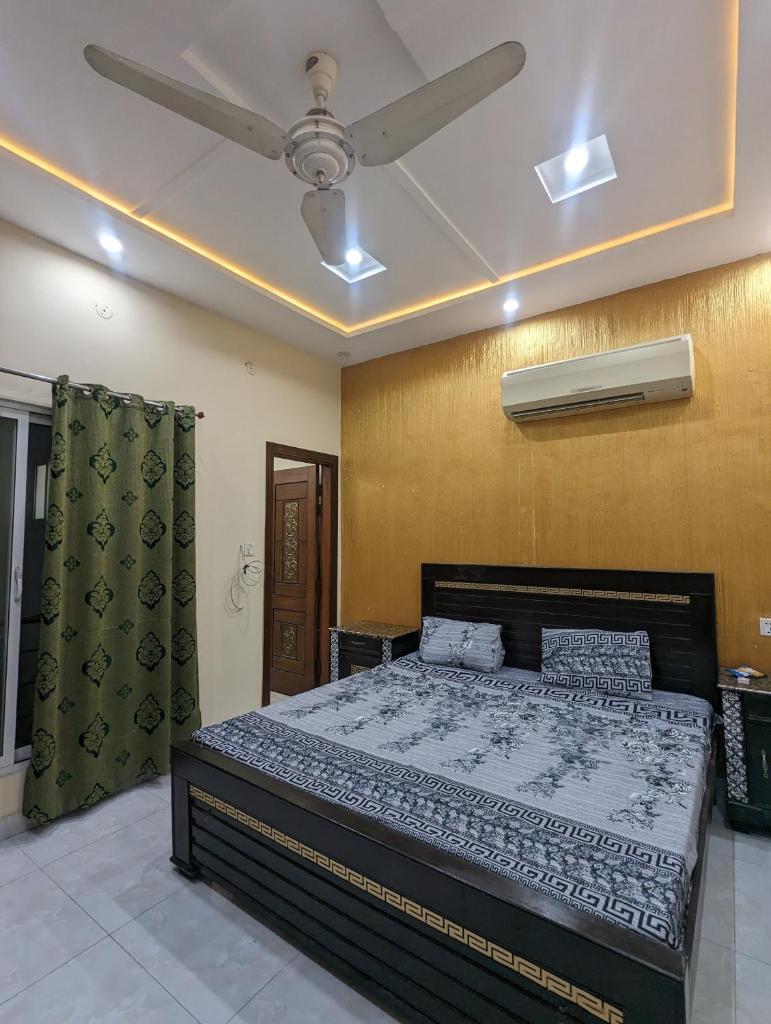 Central Residence photo 2