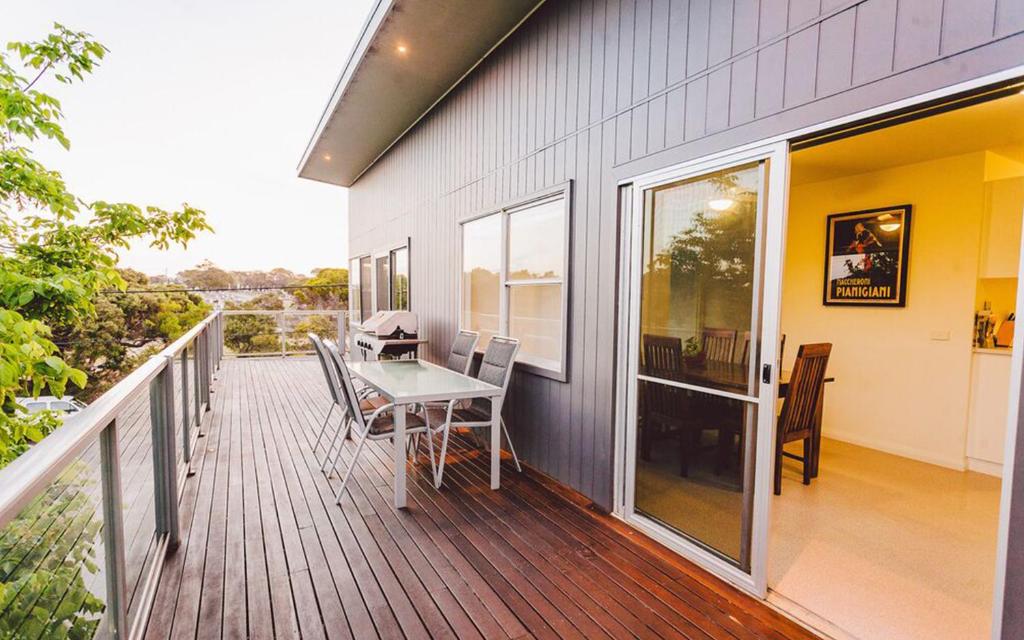 Point Lonsdale Holiday Apartments photo 2
