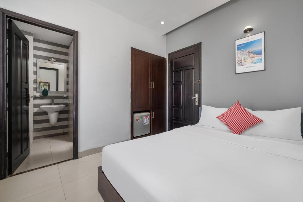 Hanoi Blue Hotel Da Nang