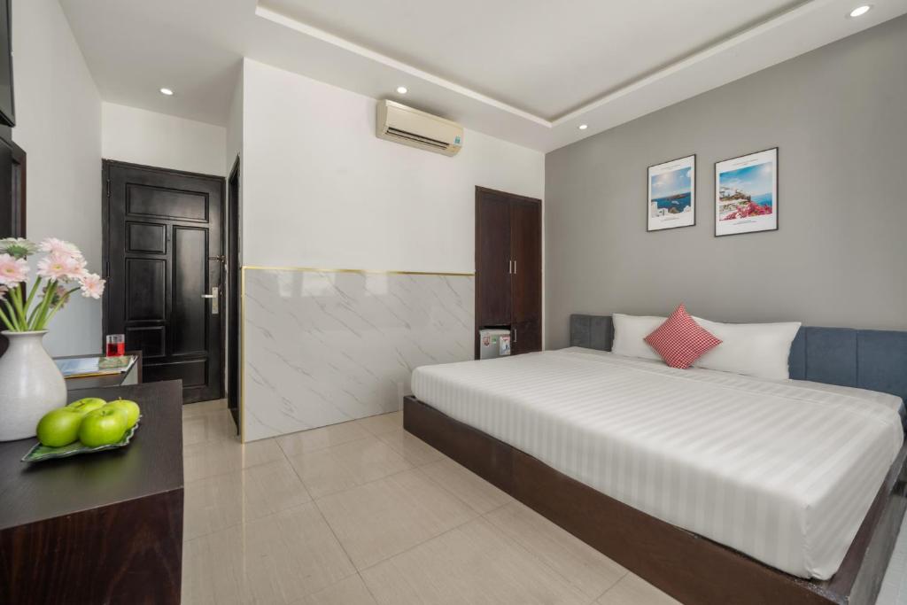 Hanoi Blue Hotel Da Nang