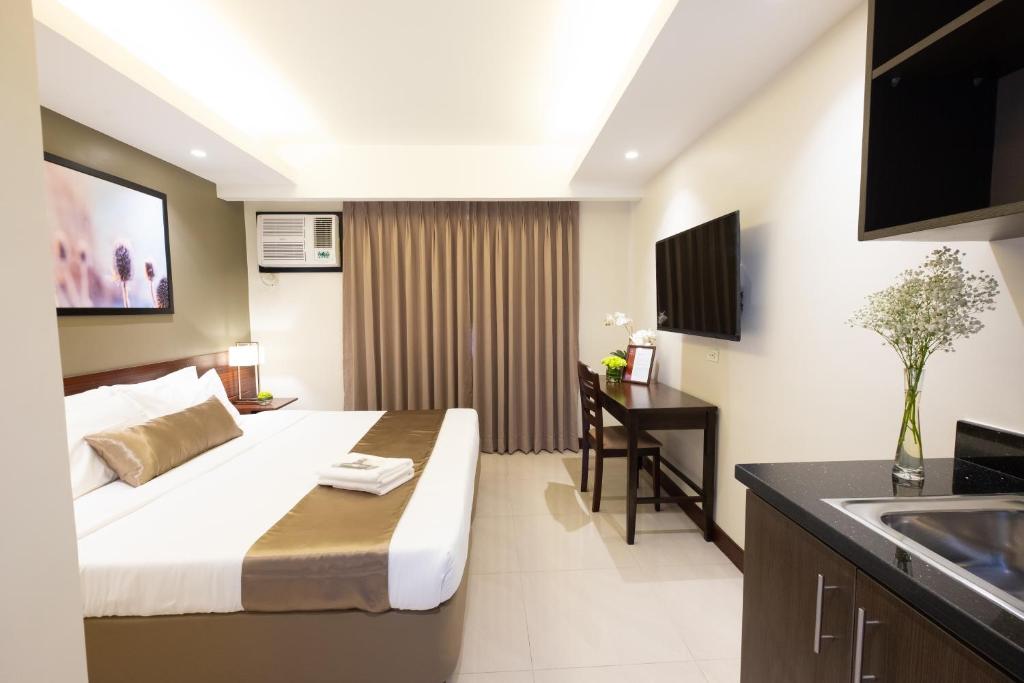 Soleil Suites Cebu photo 1