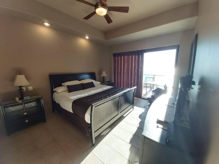 2 Bedroom Condomiun in Las Palomas photo 2