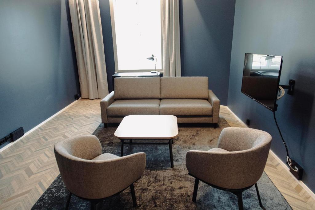 Ineon Hotel photo 2