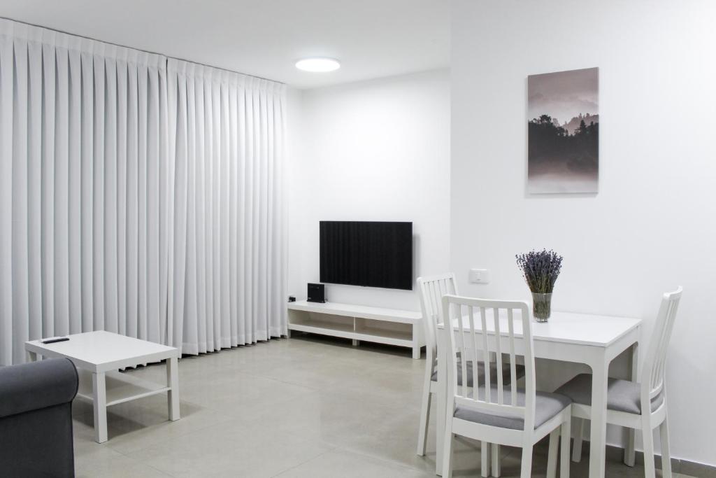 Suite Apartment #61 By Hashdera Eilat