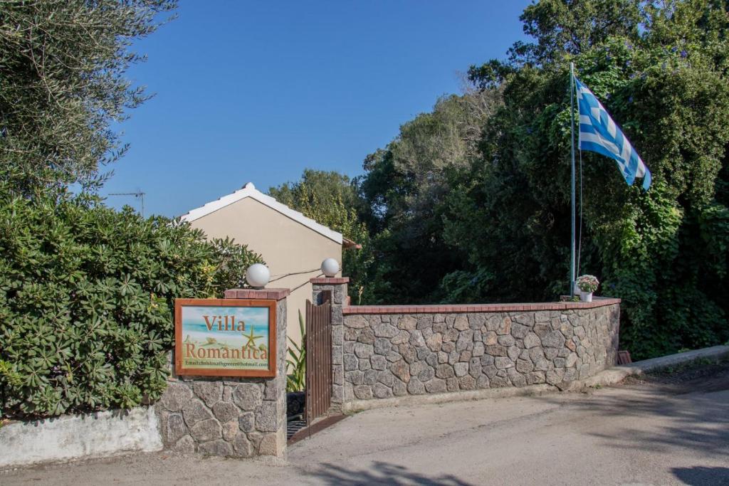 Villa Romantica Seafront photo 2