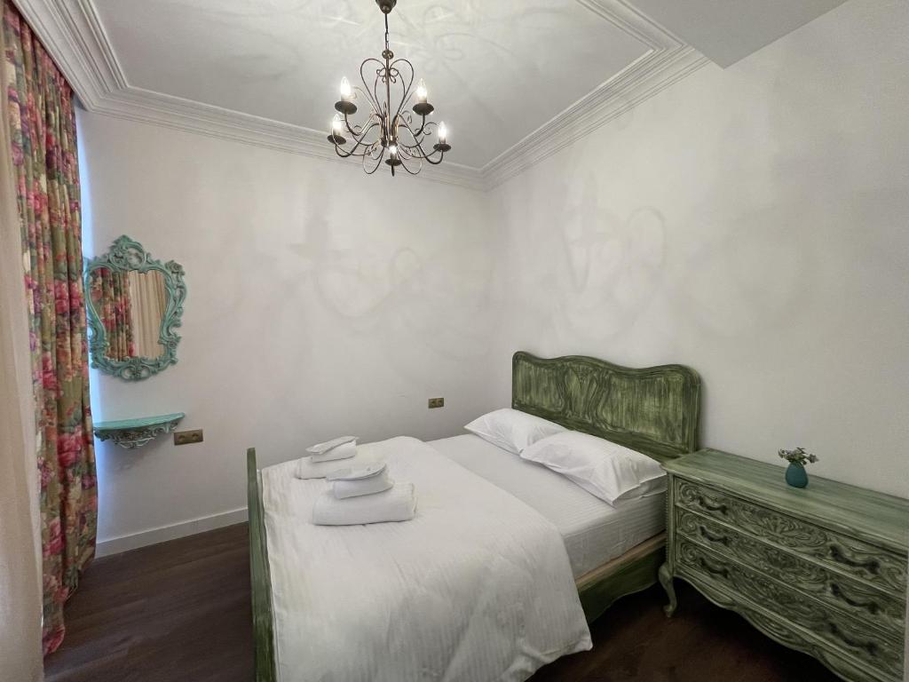 Picasso Apartment Kutaisi photo 1