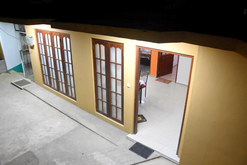 Brindha Room's