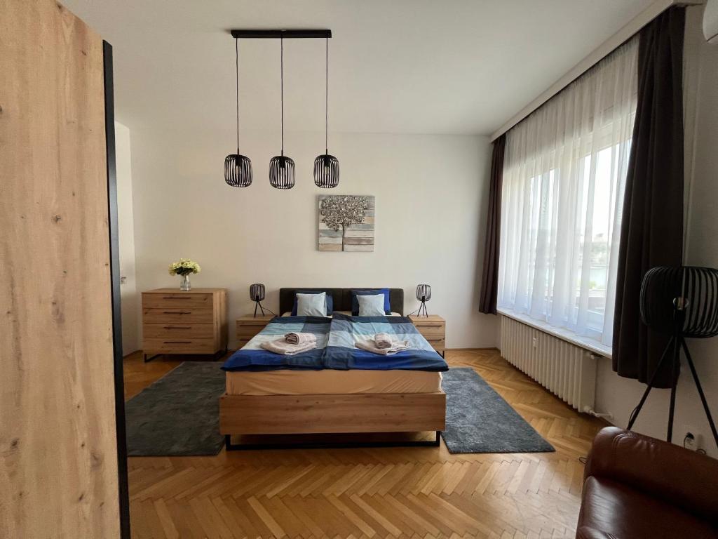 Apartamento Ecléctico Budapest - Tap to explore photos