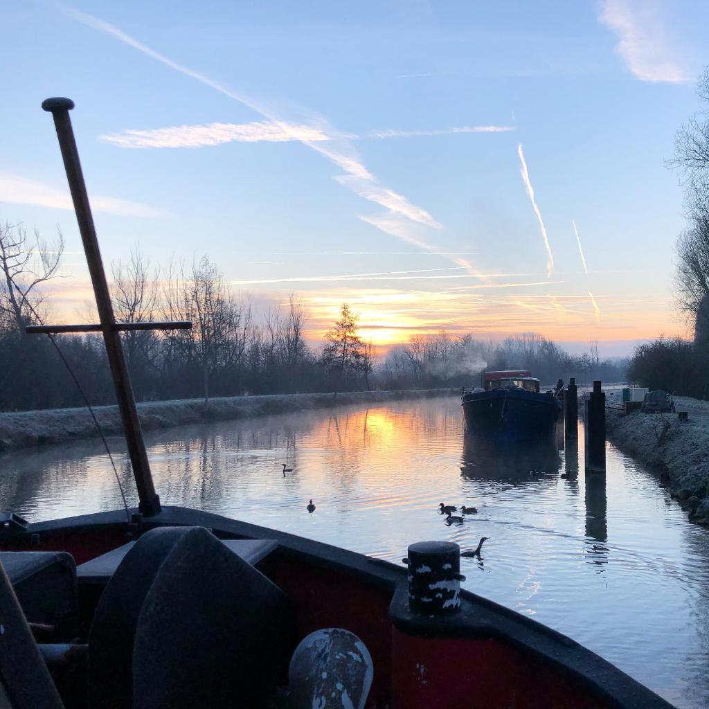 Péniche Libellule Ailly sur Somme photo 4