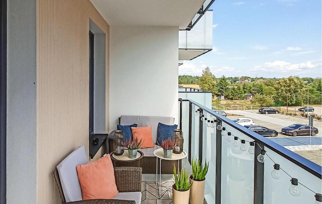 2 Bedroom Beautiful Apartment In Biskupiec photo 2