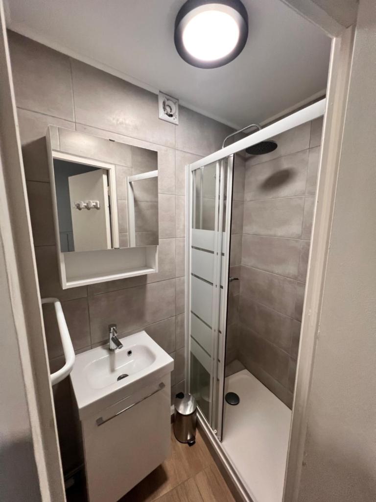 Appartement 4 personnes, wifi, proche centre et thermes photo 2