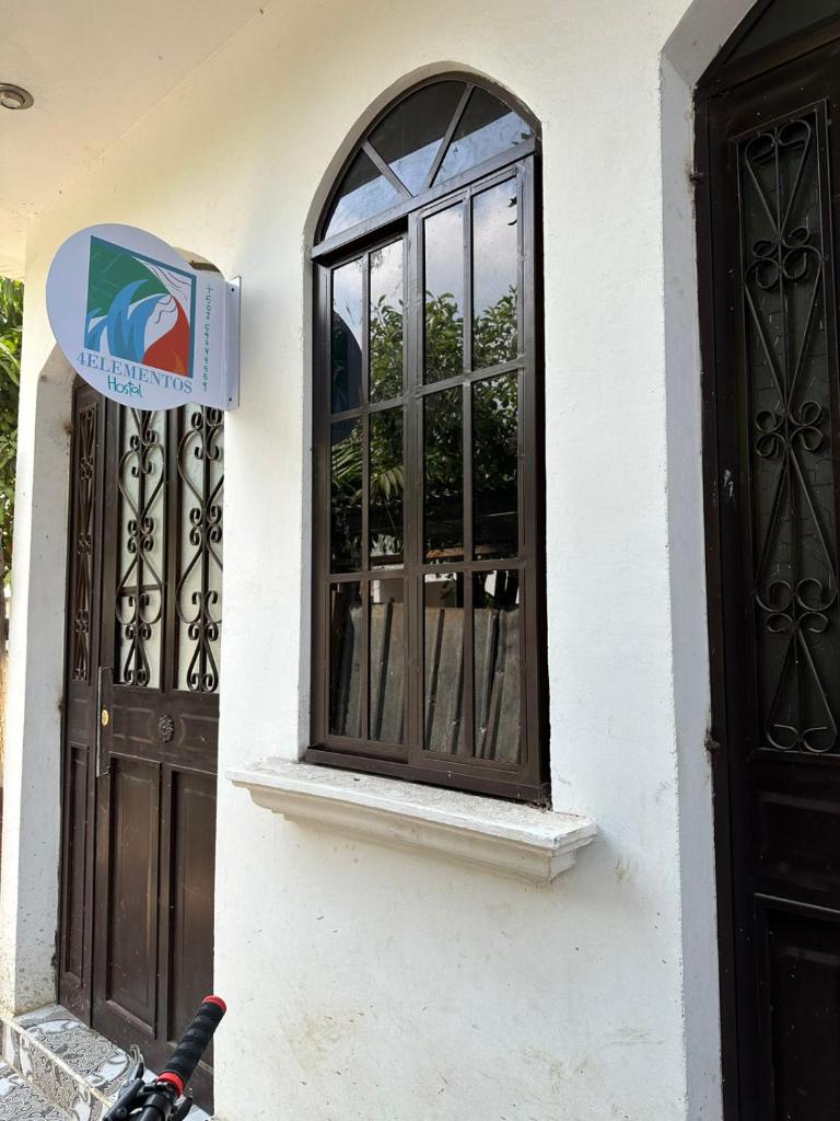 4 Elementos Hostal photo 4