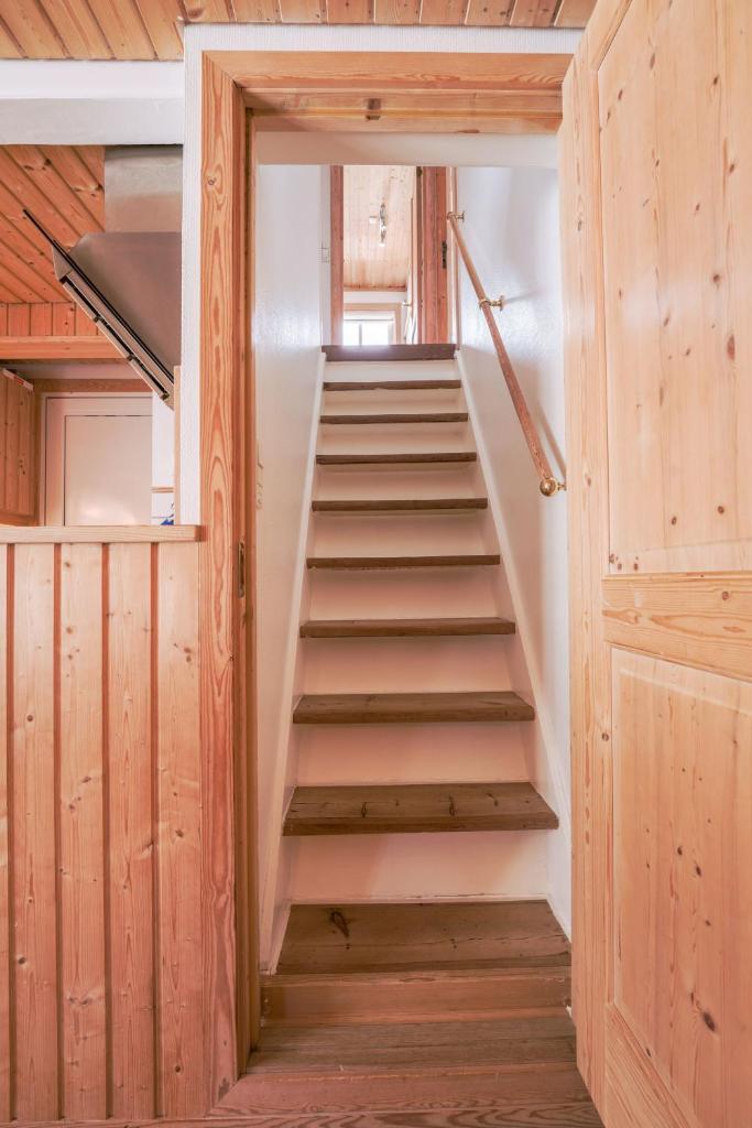 Lovely 4 Bedroom House in Vestmanna photo 3