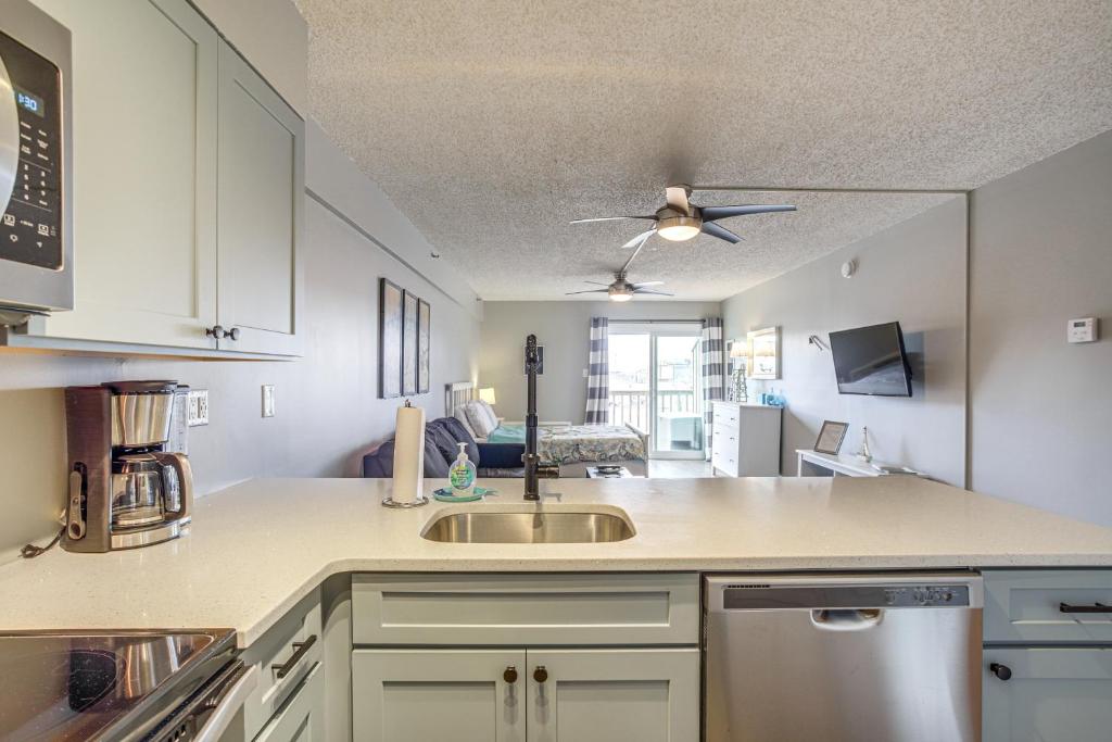 Ocean City Studio - Steps to Boardwalk and Beach! photo 4