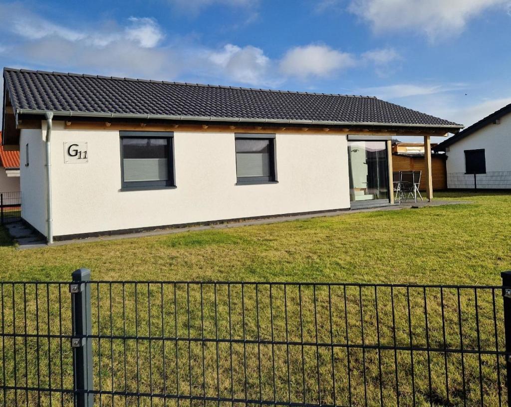 G11 Nordsee Neubau-Ferienhaus in Eckwarderhörne auf eigenem eingezäunten Grundstück , 2 Vollbäder photo 1
