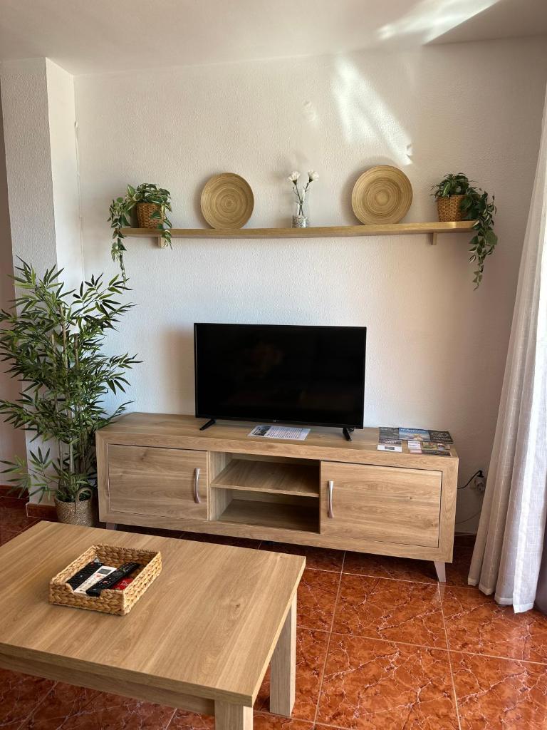 Nonna Beach Apartment Two-Bedroom photo 4