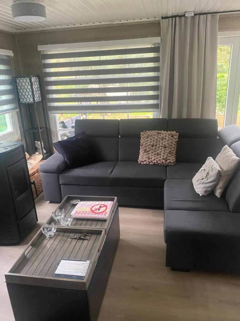 Nieuw vebouwd Vakantie Boshuisje Meibloempje photo 1