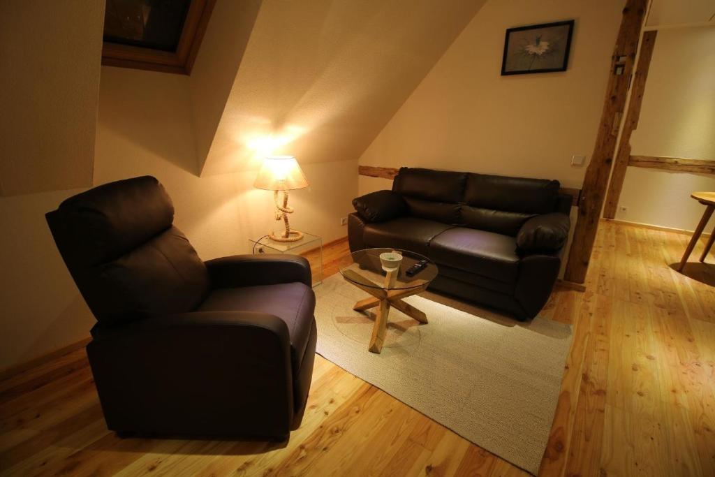 Appartement in Kurort Jonsdorf mit Terrasse, Grill und Garten photo 2