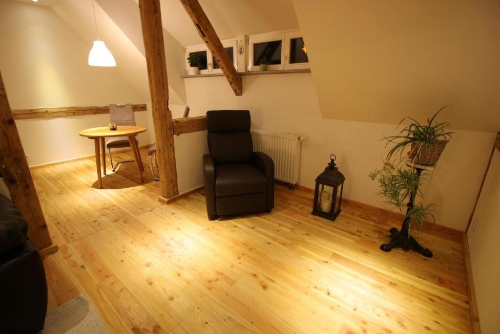 Appartement in Kurort Jonsdorf mit Terrasse, Grill und Garten photo 3