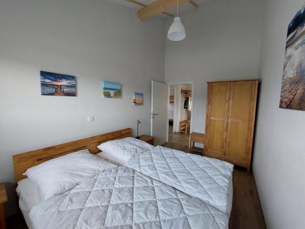 G13 Nordsee freihstehendes Ferienhaus in Eckwarderhörne mit Garten, Waschtrockner, Fahrradschuppen photo 4