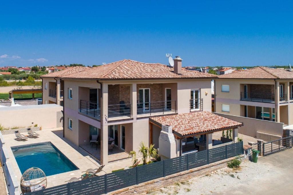 Villa Brionika photo 4