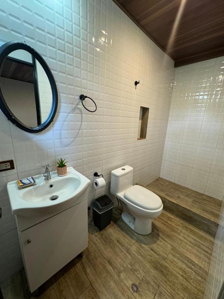 Green Paradise Bungalows photo 2