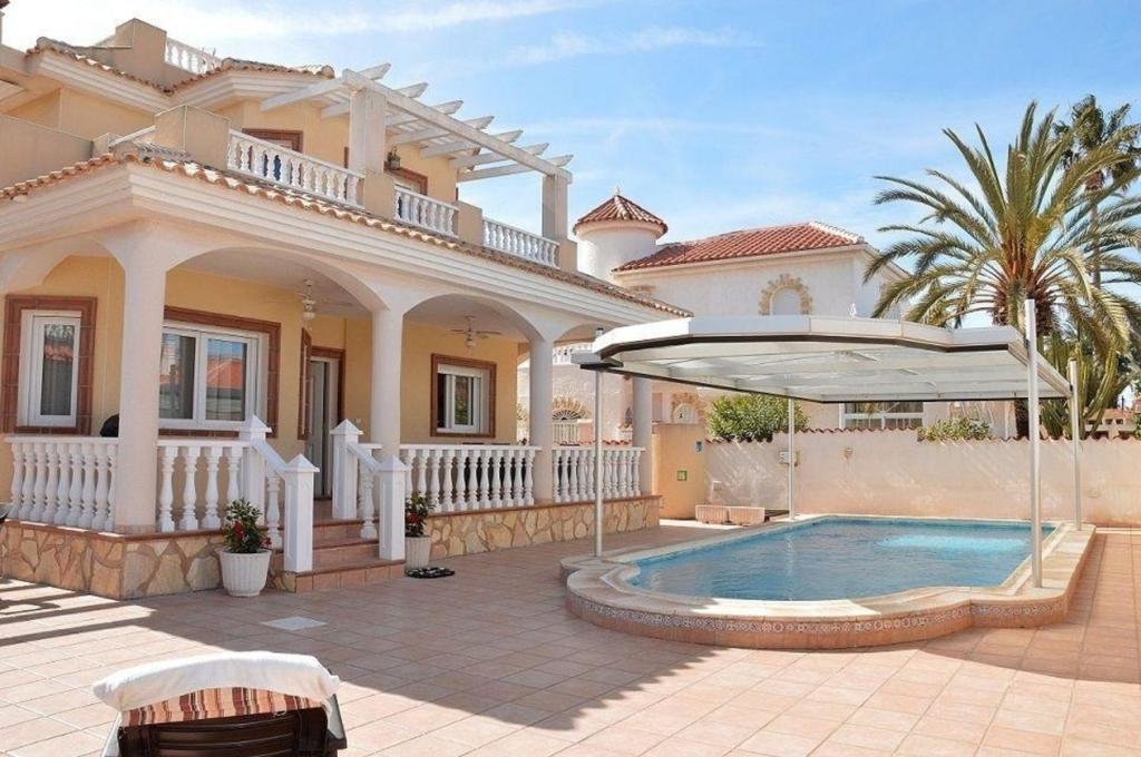 Ferienhaus in Cartagena mit Privatem Pool - b58802