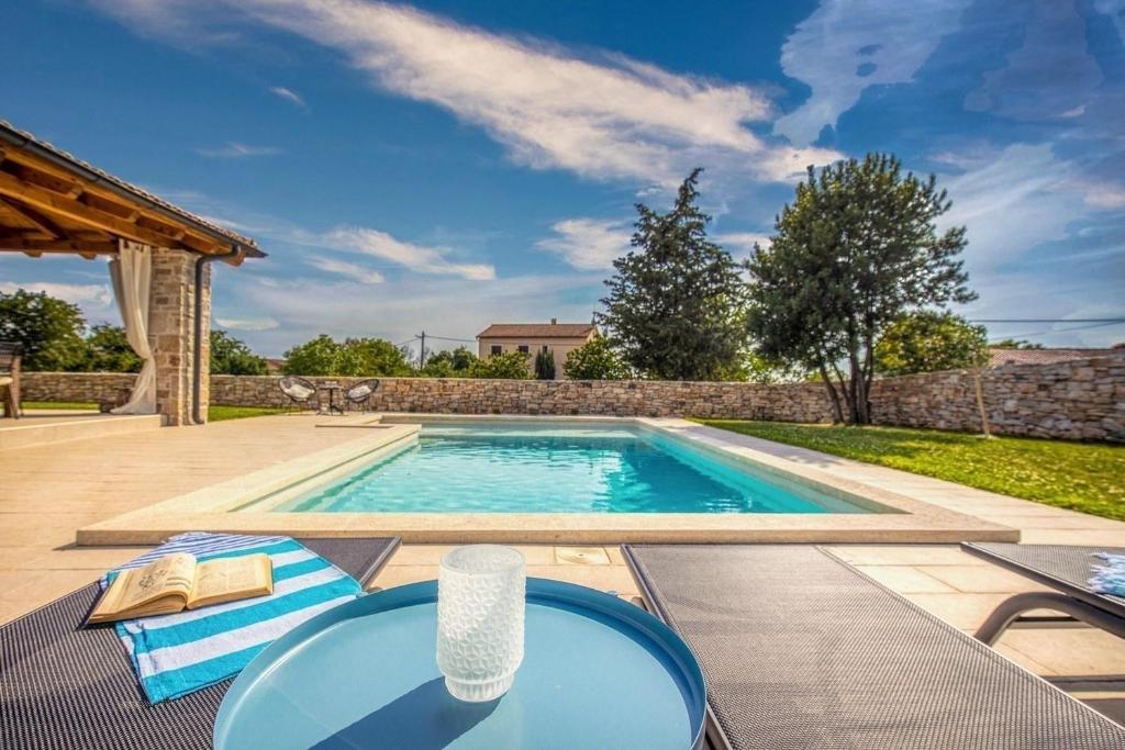 Ferienhaus für 8 Personen ca 277 qm in Maružini, Istrien Binnenland von Istrien photo 1