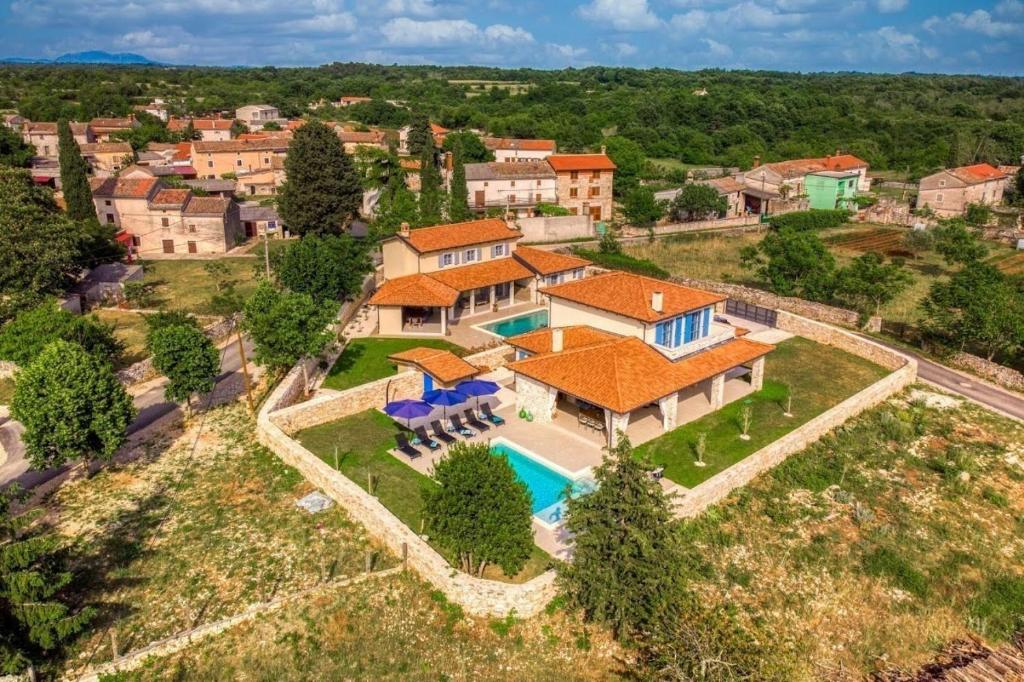 Ferienhaus für 8 Personen ca 277 qm in Maružini, Istrien Binnenland von Istrien